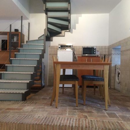 Casa Vacanze Alle Vergini ชิวีดาเล เดล ฟรีอูลี ภายนอก รูปภาพ
